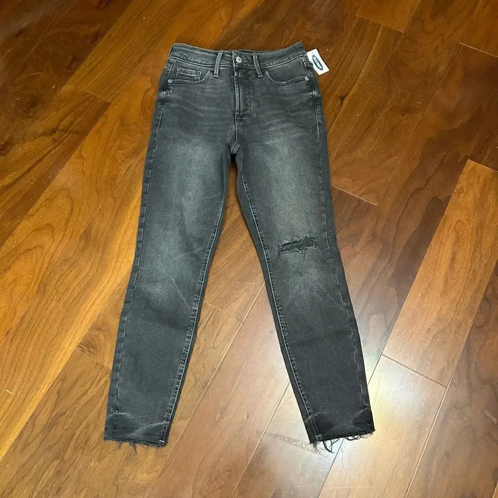 Old Navy Rockstar Super Skinny 360 Stretch Extra High Rise black jeans size 4 Pe